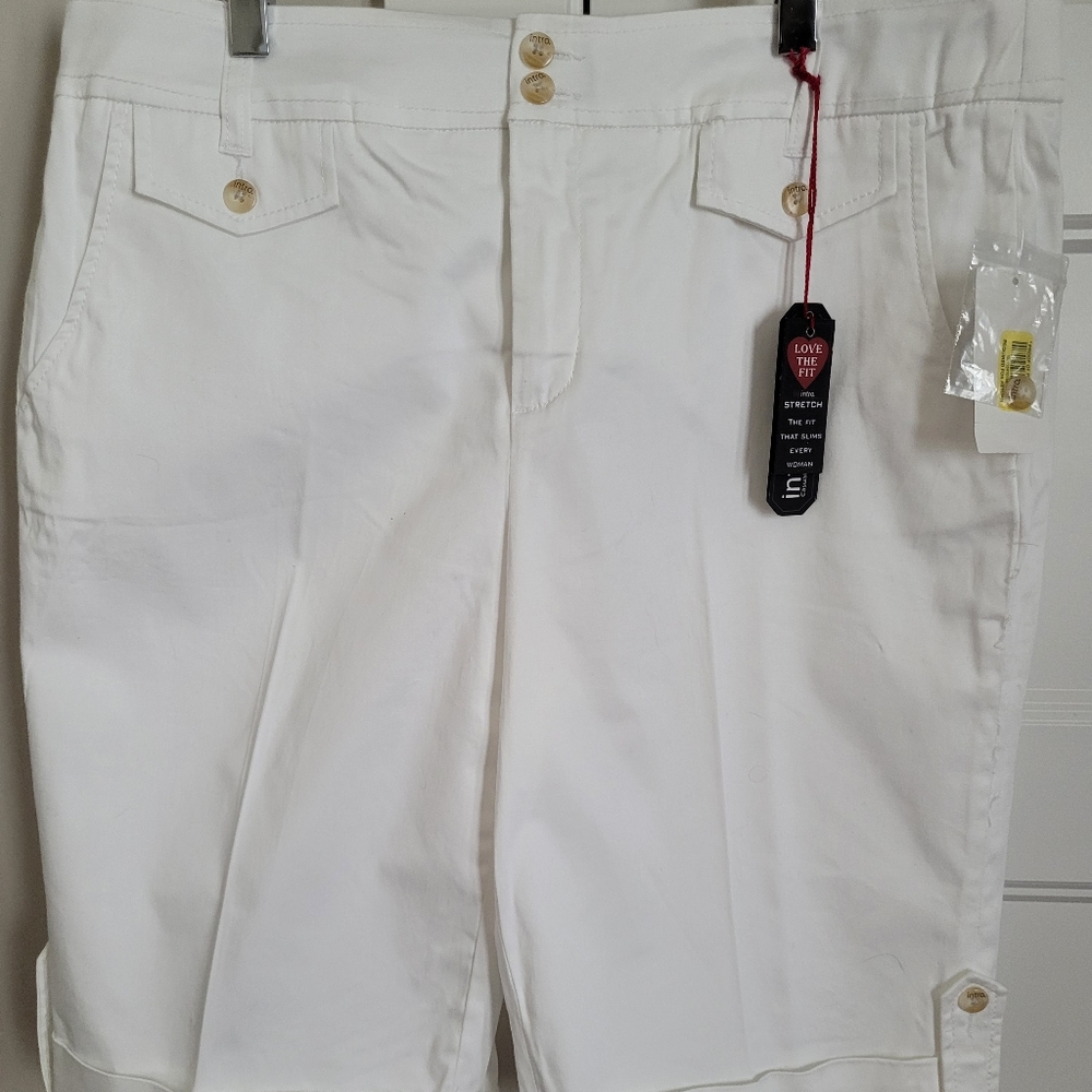 NWT Shorts, Intro by Jonathan Ross